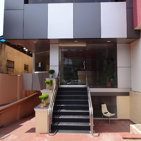 Marwa Inn Thiruvananthapuram Buitenkant foto