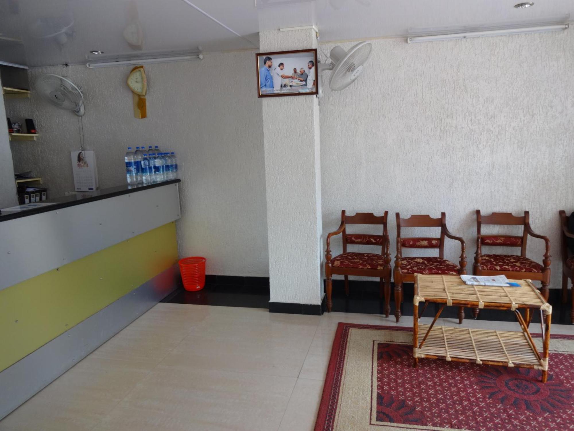 Marwa Inn Thiruvananthapuram Buitenkant foto