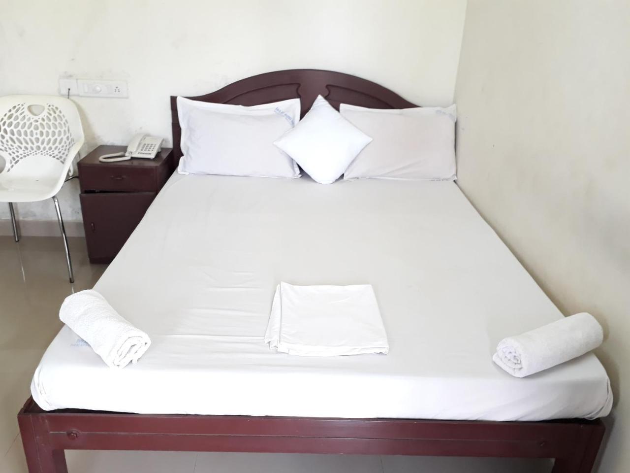 Marwa Inn Thiruvananthapuram Buitenkant foto