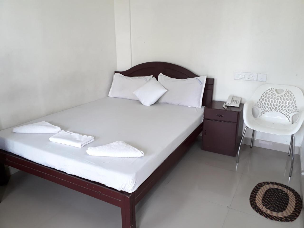 Marwa Inn Thiruvananthapuram Buitenkant foto