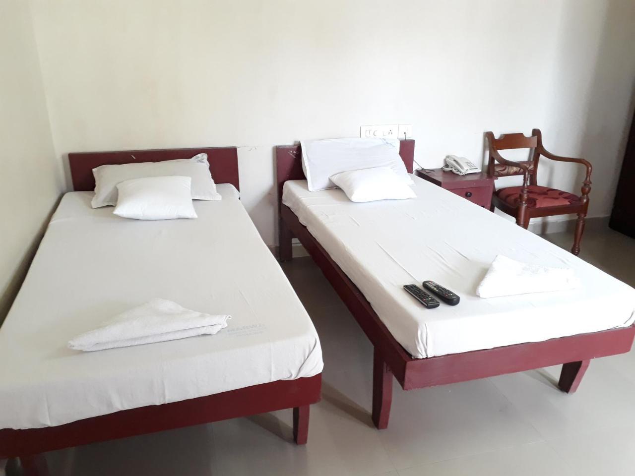 Marwa Inn Thiruvananthapuram Buitenkant foto